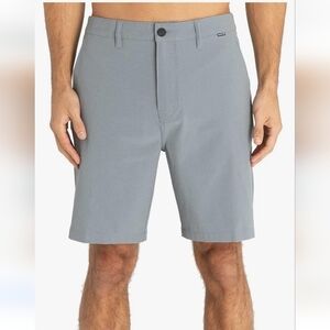 Hurley H2O-dri walk shorts size 20